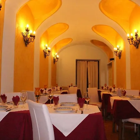 Leon D'oro Hotel Dogliani