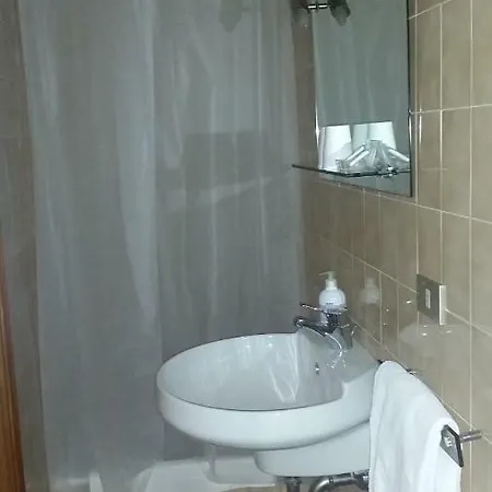 Leon D'oro Hotel 2*