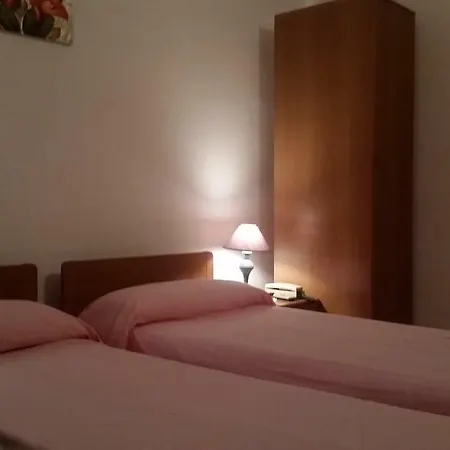 Hotel Leon D'oro Dogliani